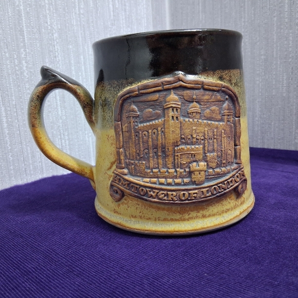 Vintage Stonebridge Pottery Tower Of London Mug England Handmade Coffee Tea Beer - Picture 9 of 9